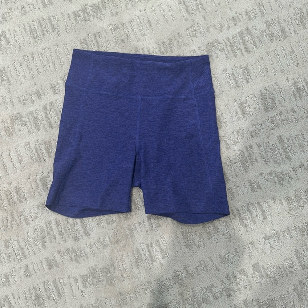 Outdoor voices biker short XS